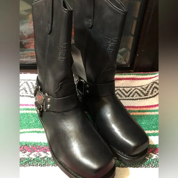 RED - WINGS 🪽BOOTS - Picture 12 of 16